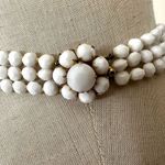 Vogue vintage white beaded triple strand choker necklace White Photo 1