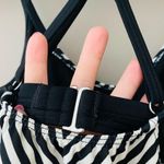 Athleta  Active Wear Tank Top Black/White Sz 34 B/C Photo 9