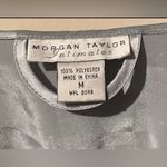 Morgan Taylor Vintage  Embroidered Mint Green Robe with attached sash Size Medium Photo 4