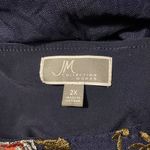 JM Collection Navy mesh fully lined blouse with floral embroidery. EUC. Photo 6