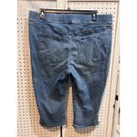 Lane Bryant  Womens Denim Capri Pull-On Elastic Waist Jeans Blue Size 18 Photo 5