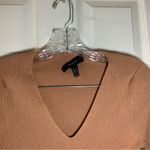 Forever 21 Brown/Tan Ribbed Knit V Neck 3/4 Sleeve Cropped Top size 0X Photo 2