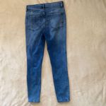 Free People EUC “We The Free” Busted Skinny Jeans Photo 2