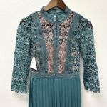 Little Mistress  Crochet & Pleated Midi Dress Size‎ 2 Photo 1