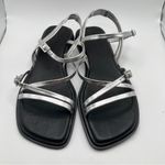 Vagabond NWB  Women's Shoemakers Izzy Sandal metallic silver  black size 40 US 10 Photo 3