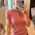 Athleta seamless Tee Photo 0