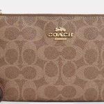 Coach Signature Large Wristlet – F58695 Khaki Saddle Photo 0
