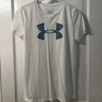 Under Armour  Athletic Shirt Photo 0