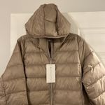 Athleta AIRE PUFFER PARKA SIZE XL BRAND NEW JACKET COLOR SEE PHOTOS Photo 1
