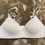 Auden Tan T-shirt  Photo 0