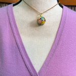 Chic Lilac Button Photo 1