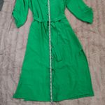 TIME TO BLOOM Green Button Photo 2