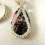 Free People  Vacation Pendant Necklace NWT Turtle Macrame Gemstone Bohemian Photo 8