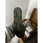 UGG Woman's Boots  Droplet Size 6 Brand New In Box Photo 8