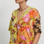 Urban Outfitters Citrus Gardenia Souvenir Button Down Top Size Small Photo 0