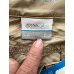 Columbia  Women's Cargo Shorts Size 12 Beige Omni-Shield Activewear Photo 7