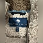 The Southern Shirt Company The Southern Shirt Sherpa 1/4 zip pullover. Size Medium Photo 5