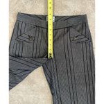 Tabitha Anthropologie Sz 0 Knee Length Gray Bermuda Shorts Office Casual Stripe Photo 3