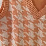 belle du jour  Houndstooth Sweater Vest Photo 3