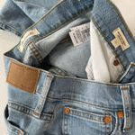 Madewell  Midrise Perfect Vintage Jeans Straight Leg Light Wash Size 25 Photo 3