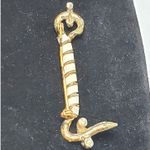 Gold Tone Hook Lock White Twist 2.5" Unsigned Vtg Photo 5