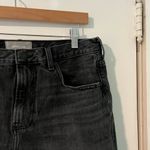 Everlane  Raw Hem The Denim Skirt in Washed Black Photo 6
