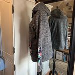 Zumiez Empyre Empyre Large Gray Floral Sweatshirt Photo 3