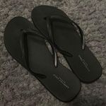 American Eagle Outfitters Flip-flops Photo 0