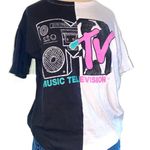 Hollister MTV Graphic T-Shirt Photo 0