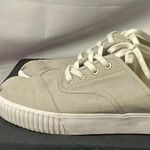 Toms  WO SIZE 8 SLIP ON MULES TAUPE GRAY  COLOR WHITE  LACES GOOD CLEAN CONDITION Photo 0