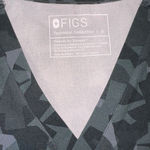 FIGS  Catarina V Neck One Pocket Scrub Top Camo Bonsai Gray Small NWOT Women Photo 2