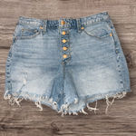 Universal Threads Universal Thread Denim Shorts Vintage Midi Button Fly Frayed Hem Light Wash 8/29 Photo 0
