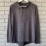 Kuhl Womens  Sweatshirt Size Medium Gray Hiking Lightweight Photo 0