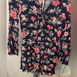 American Eagle β π¦
FLORAL πΊ ROMPER size medium Photo 2