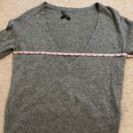 Lafayette 148  Cashmere V-Neck Sweater Size Small Gray Pullover Jumper Photo 6