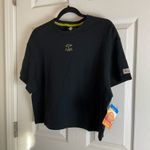 Columbia Black Cropped Graphic Tee Women's T-shirts  Wallowa size medium Photo 1