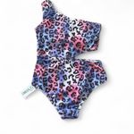 One Piece Girls  Swimsuit  Photo 1