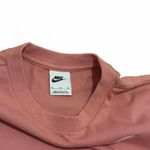 Nike pink T-shirt pocket short sleeve dress Photo 4