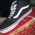 Vans Women’s Classic Hi-Top Photo 0