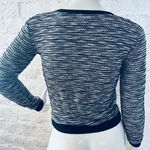 Rue 21 sweater with zipper size S Photo 2