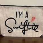 I'm A Swiftie New Makeup Pouch Photo 0