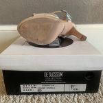 De Blossom Collection Gold Sparkled Heels Photo 2