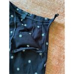 Briggs New York  Wm's Capri Pants Black W/Embroidered Daisy Design Size 10P Photo 1