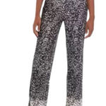 Fever Boudre Black White Crinkle Pleated Pull Photo 0