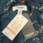 Kensie Floral Blouse in Color Alpine Green with statement sleeves Size Small NWT Photo 5