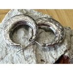 Sterling Silver 1" Drop Etched Pierced Wire Hollow Hoops Earrings EUC‎ Photo 2