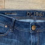 DL1961  Coco Curvy Straight Jeans in Solo 26 Photo 2