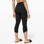 Lululemon Ebb To Street Crop 21"Black Photo 3