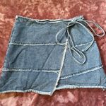 Boutique WRAP AND TIE DENIM SKIRT Photo 0