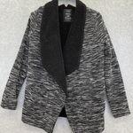 Bershka  BSKGIRL Size XS Black White Open Front Jacket Sherpa Lined with Pockets Photo 7